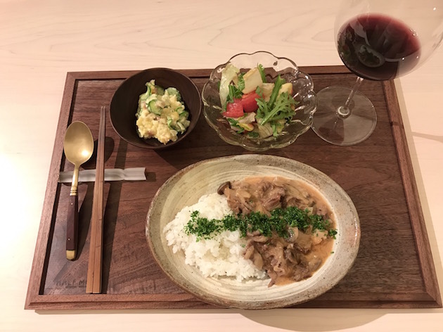 木のトレー