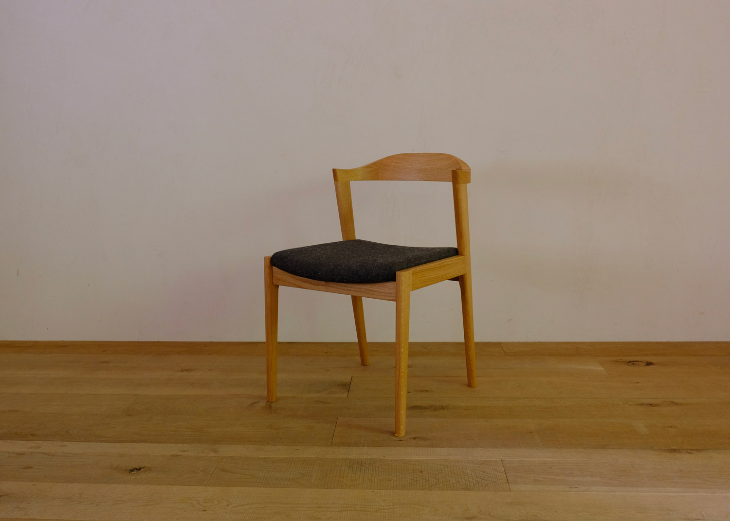01chair