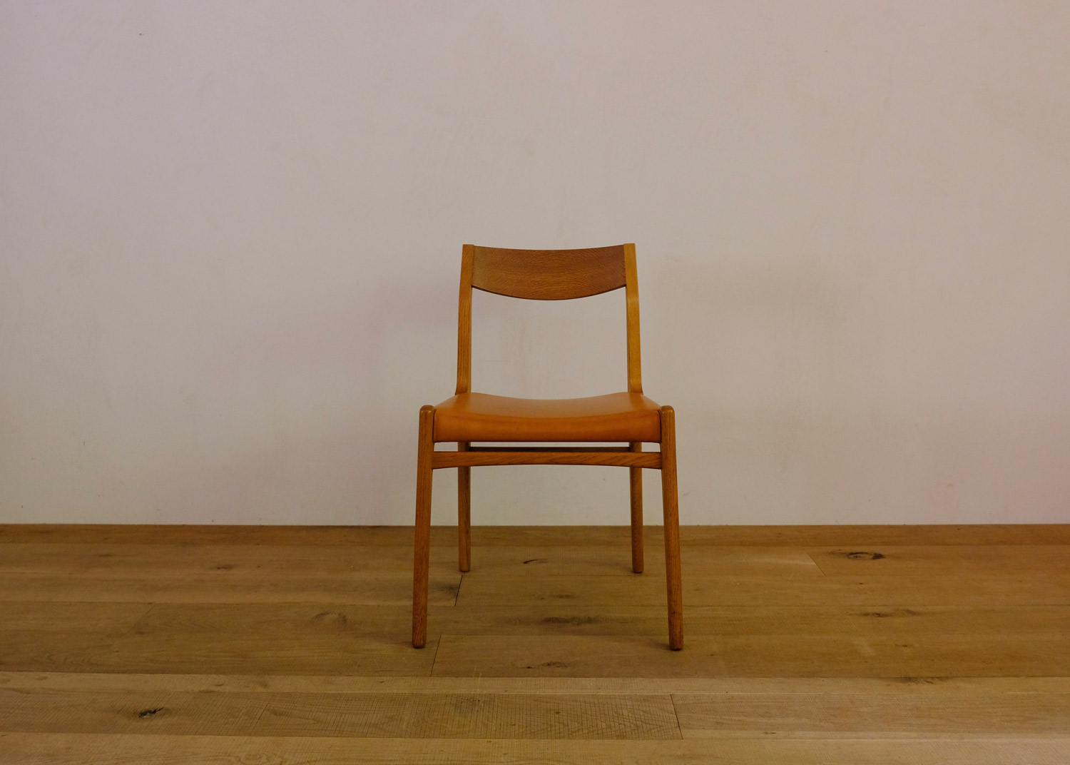 02chair