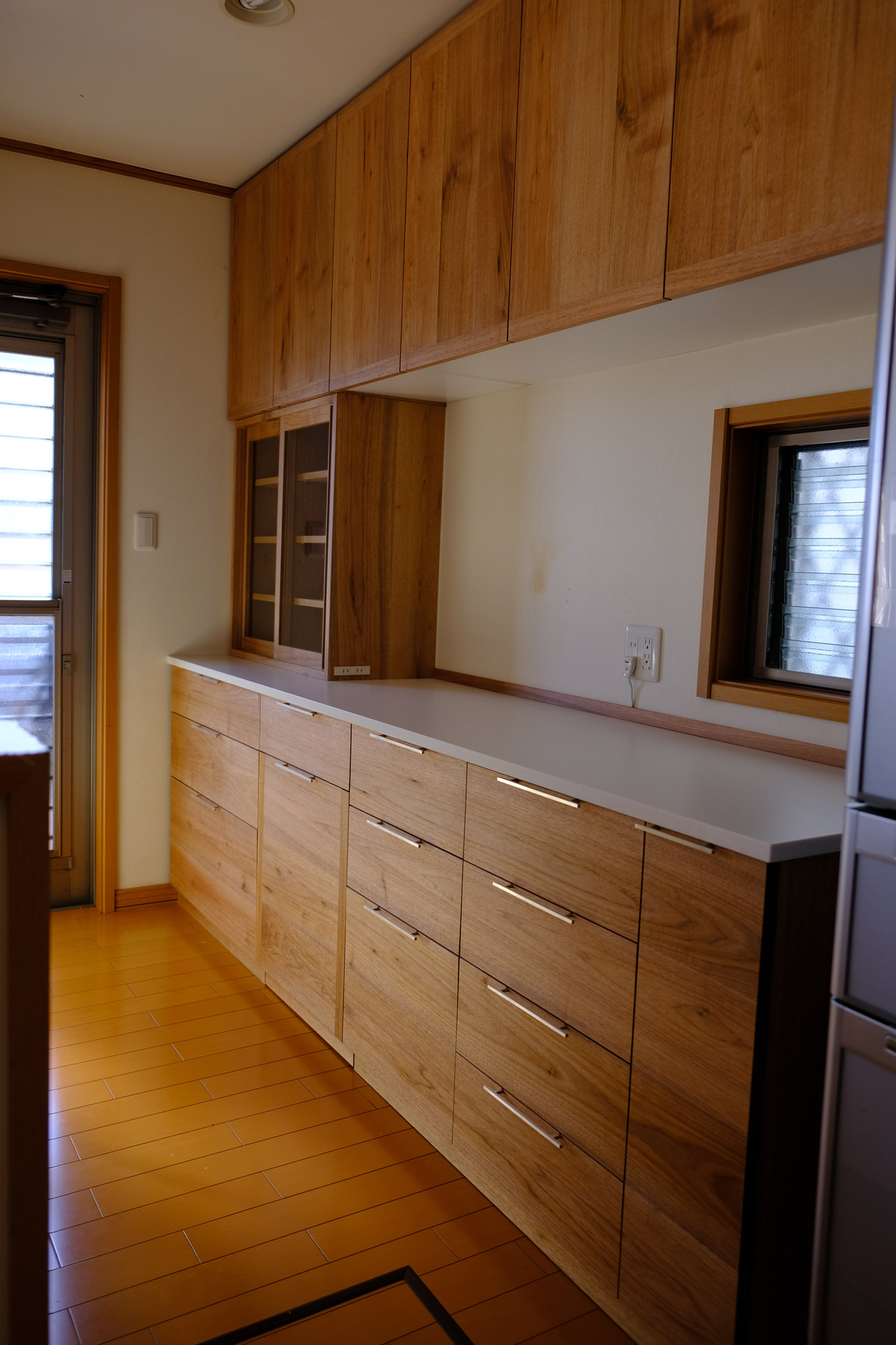 Cabinet 124