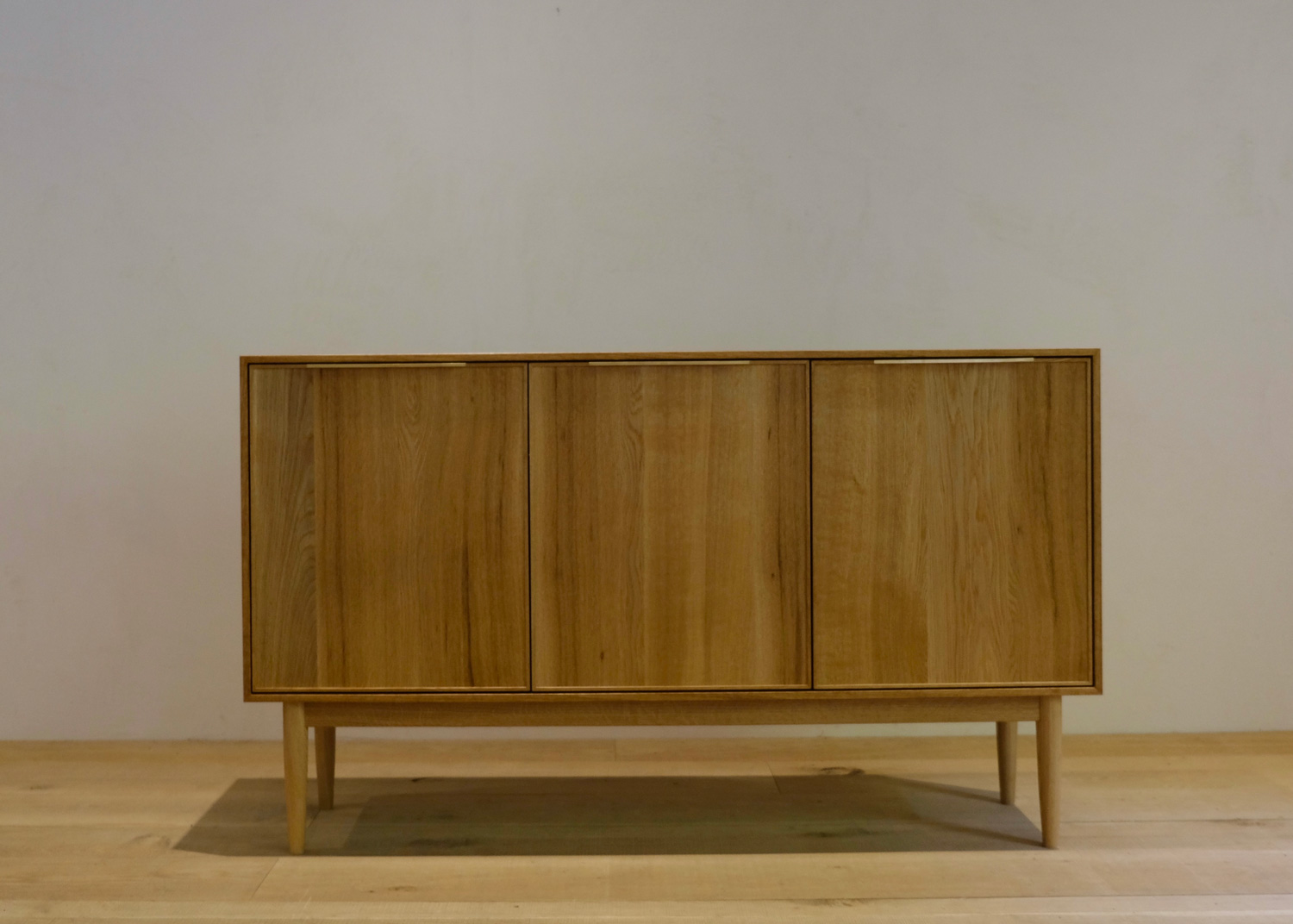 Cabinet 513