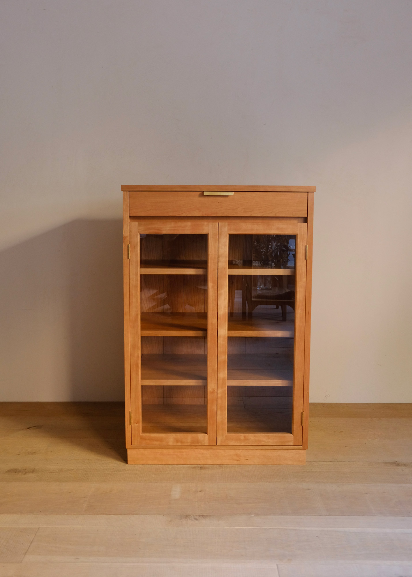 Cabinet 627