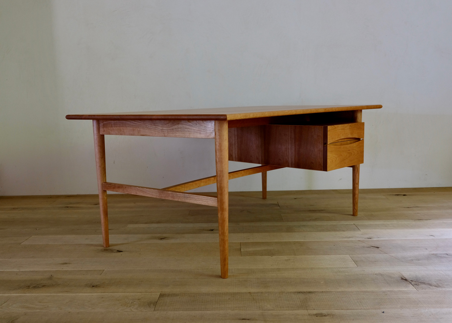 Desk 0626