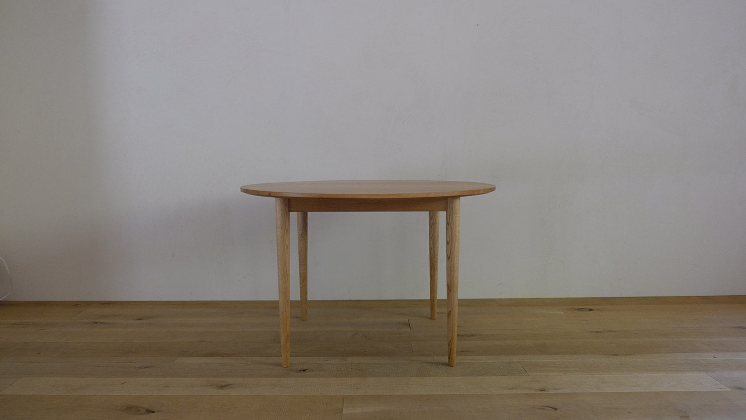 Round table